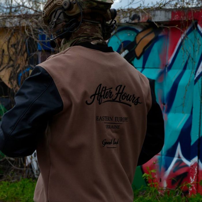 Бомбер After Hours Coyote Brown